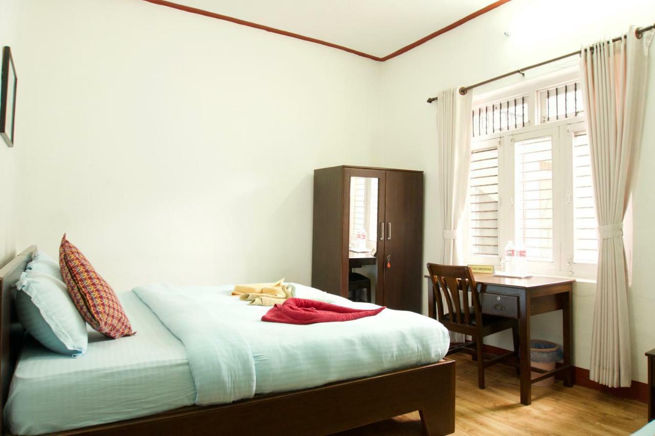 Hope Guest House Pokhara Eksteriør bilde